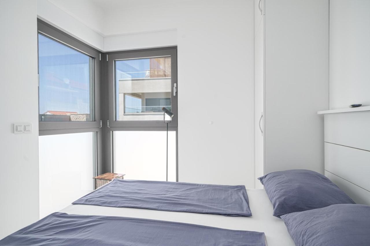 Villa Karen Vodice Grgurev Ante Kukure 93 מראה חיצוני תמונה