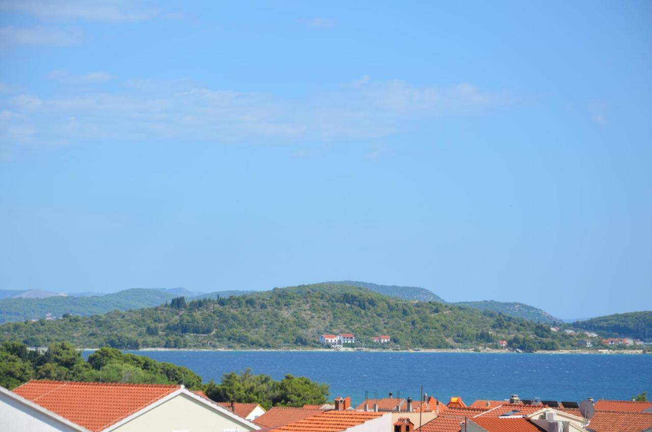 Villa Karen Vodice Grgurev Ante Kukure 93 מראה חיצוני תמונה