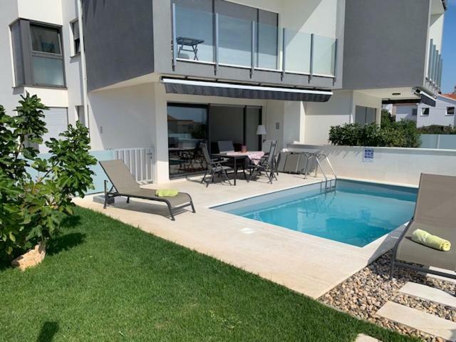 Villa Karen Vodice Grgurev Ante Kukure 93 מראה חיצוני תמונה